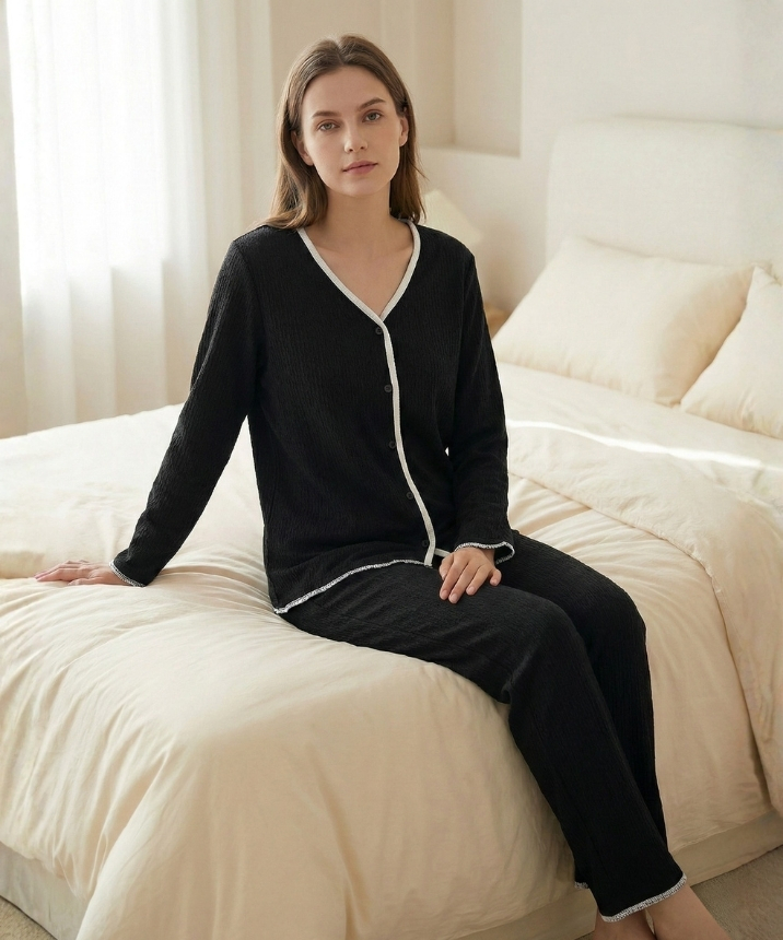 Bürümcük Kumaş Kadın Pijama Takımı - SİYAH