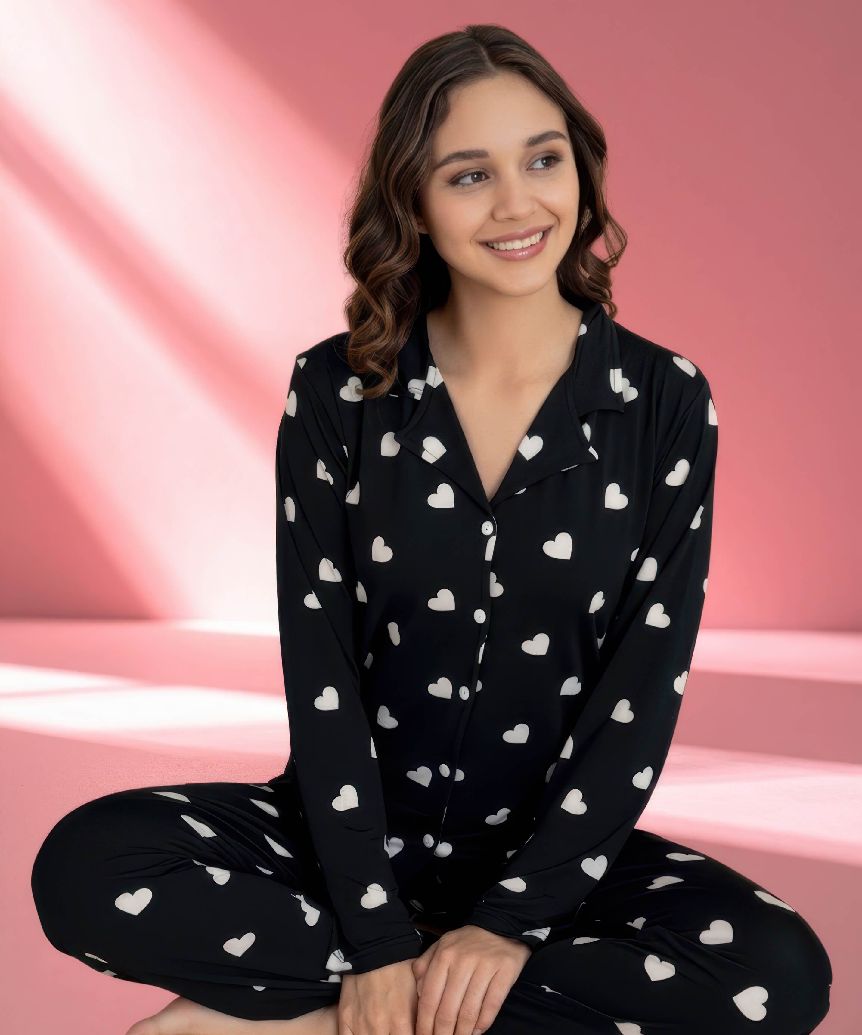 Kadın Milan Büyük Kalp Desen Pijama Takımı - SİYAH